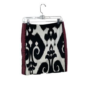 White House Black Market Ikat Print Skirt Size 4
